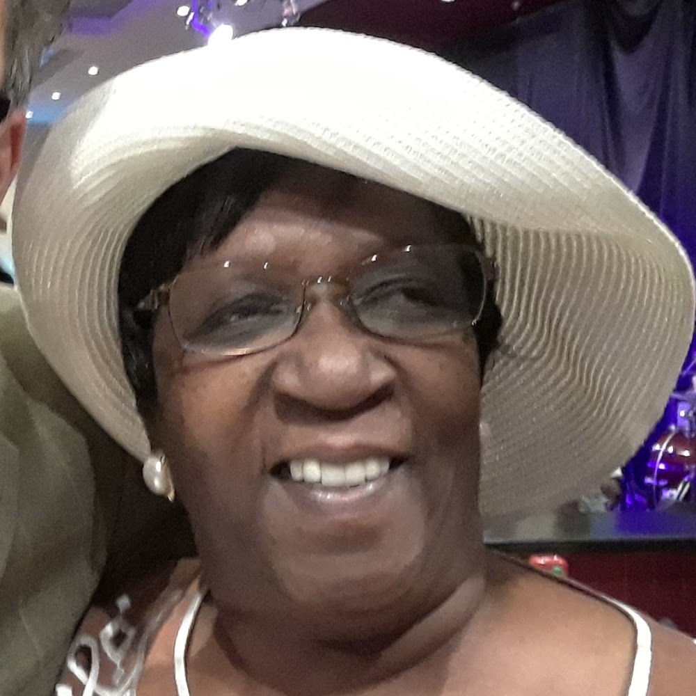 Meet your Posher, Linda